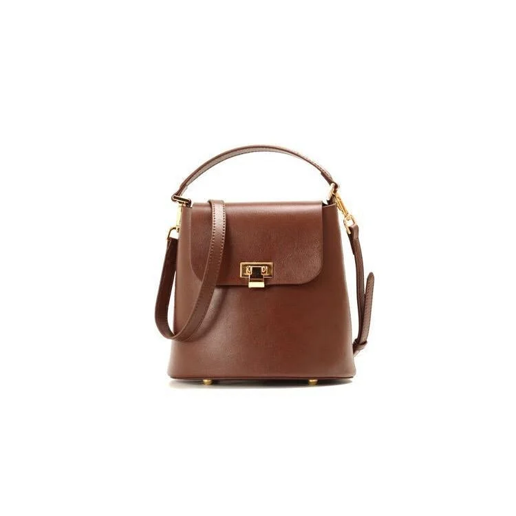 Chic Womens Leather Crossbody Bags Leather Handbags for Women